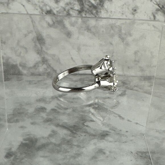 Vintage Sterling Silver Double Solitaire Cubic Zirconia Ring Size 6 - Picture 4 of 6